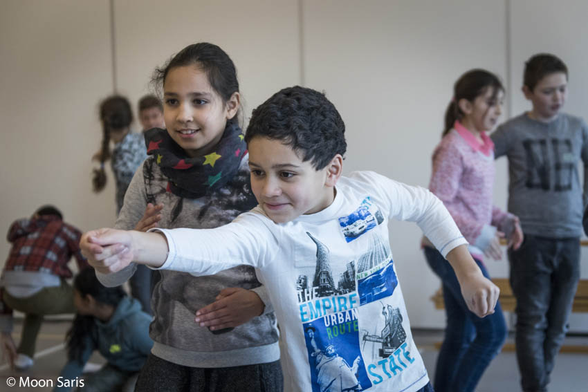 Dansende kinderen bij workshop De Dansers